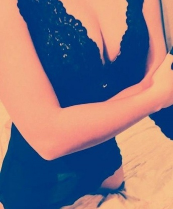 Виктория, 27 лет, 2 размер груди